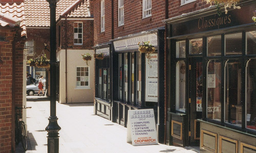 Retail Centres & Units